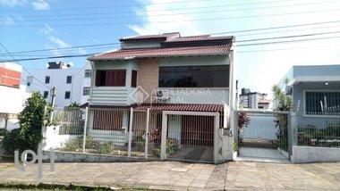 house em Rua Domingos Martins, Cristo Redentor - Porto Alegre - RS