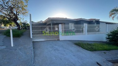house em Rua Pioneiro Rodolfo Pinheiro Lima, Jardim Monte Rei - Maringá - PR