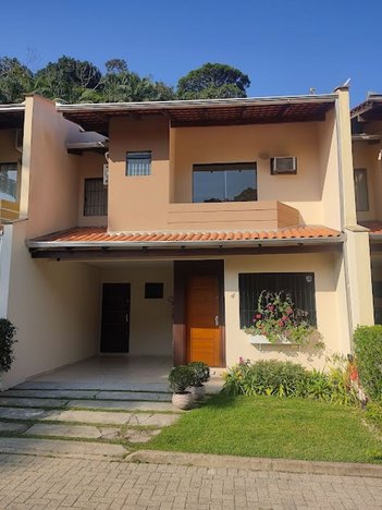 house em Rua Benjamin Constant, América - Joinville - SC