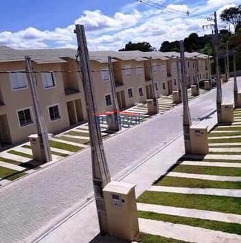 house em Rua Dinamarca, Jardim Colônia - Jacareí - SP