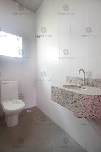 industrial em Avenida Kuwahara, Jardim Quarto Centenário - Mauá - SP