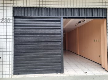 business em Rua Mato Grosso, Panamericano - Fortaleza - CE