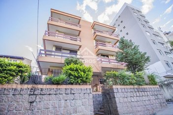 apartment em Rua São Marcos, Bom Jesus - Porto Alegre - RS