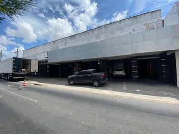 office em Avenida Luciano Carneiro, Vila União - Fortaleza - CE