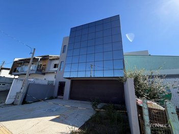 business em Rua Timóteo da Silveira Fonseca, Centro - Gravataí - RS