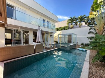 apartment em Avenida dos Jardins, Nova Uberlândia - Uberlândia - MG