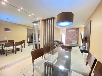 house em Avenida das Palmeiras, Jardim Imperial - Cuiabá - MT