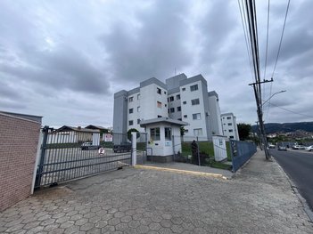 apartment em Rua José Zimermann, Serraria - São José - SC