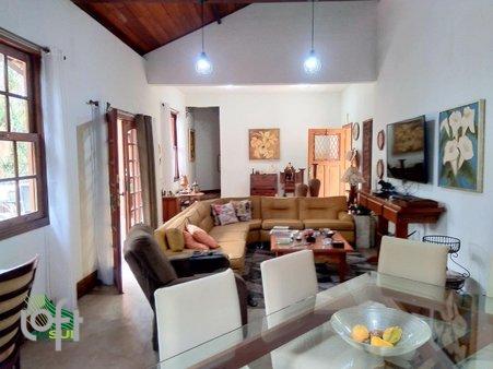 Das Azaleias - facade07.jpg