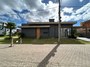 house em Rua Rio Camisas, Centro - Xangri-Lá - RS