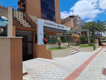office em Rua Senador Souza Naves, Jardim Londrilar - Londrina - PR