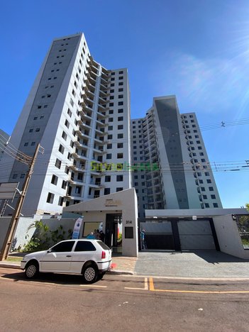 apartment em Rua Ouro Verde, Vila Emília - Maringá - PR