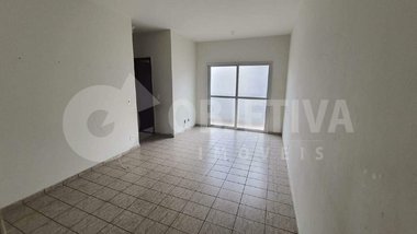 apartment em Rua João Balbino, Santa Mônica - Uberlândia - MG