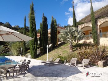 house em BR-040, Araras - Petrópolis - RJ