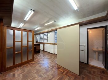 business em Rua Morom, Centro - Passo Fundo - RS