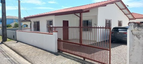 house em Rua Lupércio Domingos Espíndola, Barra do Aririú - Palhoça - SC