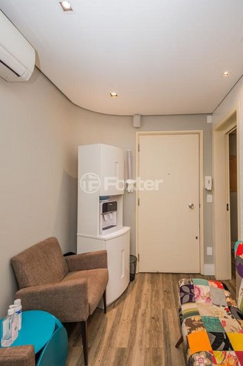 office em Avenida Taquara, Petrópolis - Porto Alegre - RS