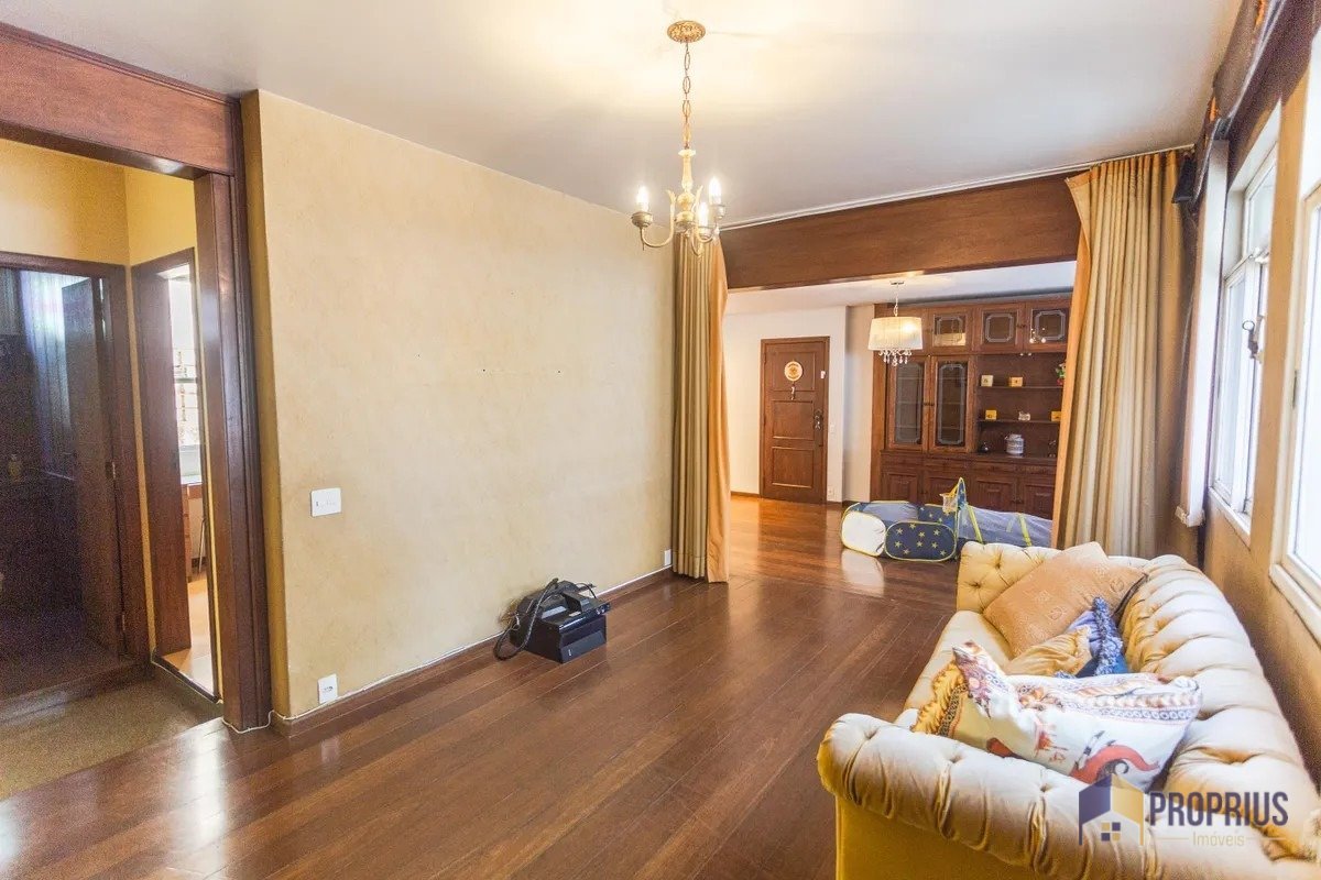 Apartamento com 4 quartos — Santo Agostinho, Belo Horizonte