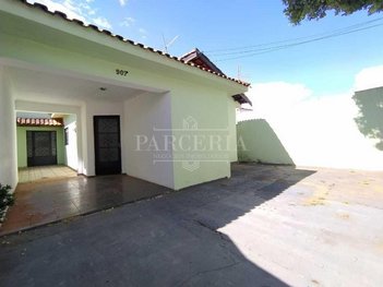 house em Rua Etienne de Barros Bahia, Dona Amélia - Araçatuba - SP