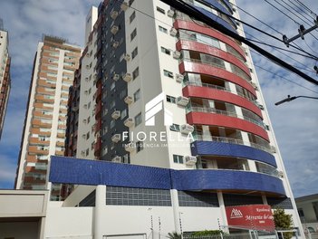 apartment em Rua Vinte e Quatro de Abril, Centro - Palhoça - SC