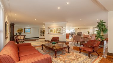 apartment em Rua São Pedro, Cabral - Curitiba - PR