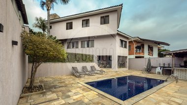 house em Avenida Bom Pastor, Alphaville - Santana de Parnaíba - SP