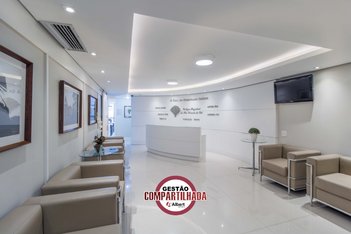 office em Rua Coronel Genuino, Centro Histórico - Porto Alegre - RS