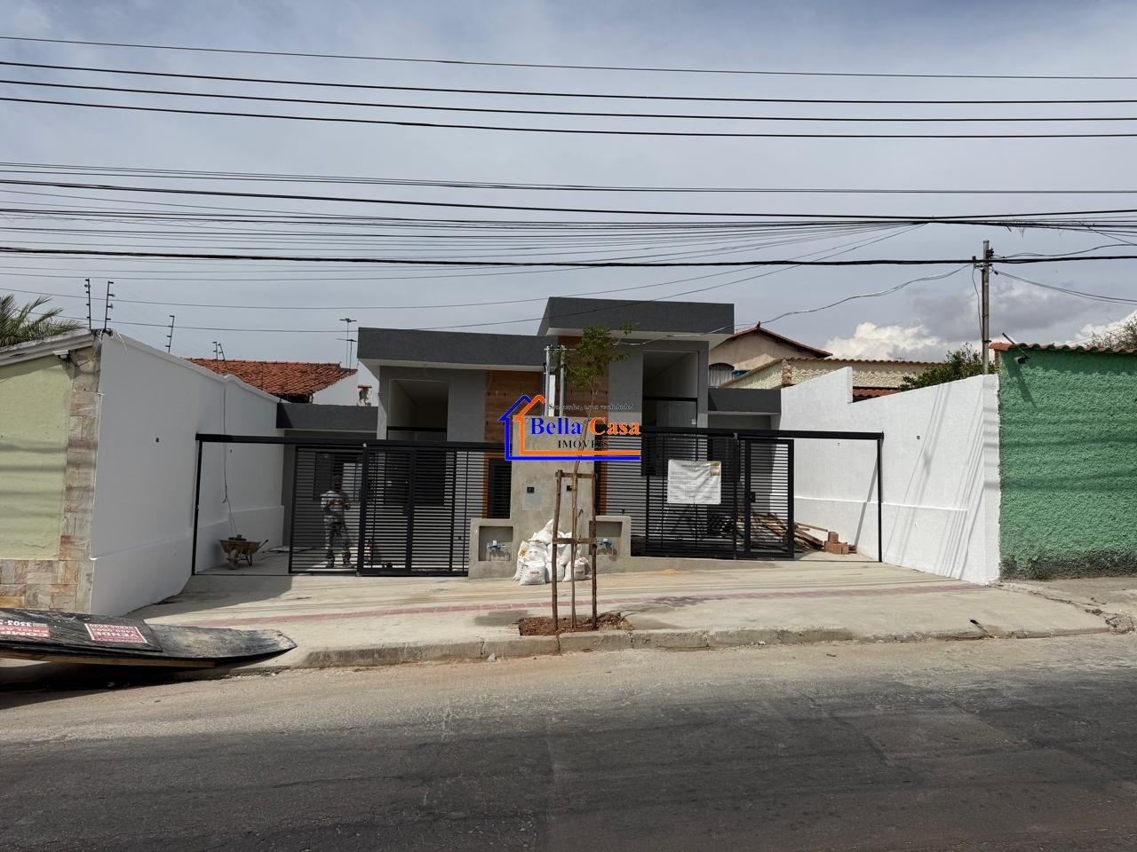 Casa com 3 quartos — Planalto, Belo Horizonte