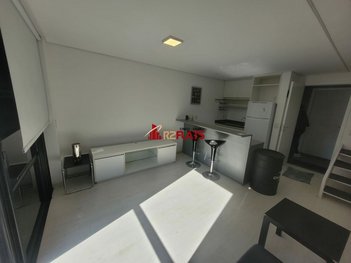 apartment em Rua Doutor Eduardo de Souza Aranha, Vila Nova Conceição - São Paulo - SP