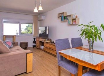 apartment em Rua Inhanduí, Cristal - Porto Alegre - RS
