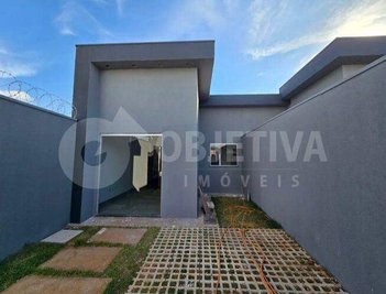 house em Rua Cobertura, Laranjeiras - Uberlândia - MG