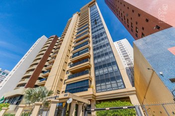 apartment em Avenida Visconde de Guarapuava, Batel - Curitiba - PR