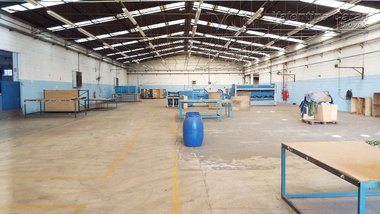 industrial em Rua Alexandre Fadel, Jardim de Éden - Nova Odessa - SP