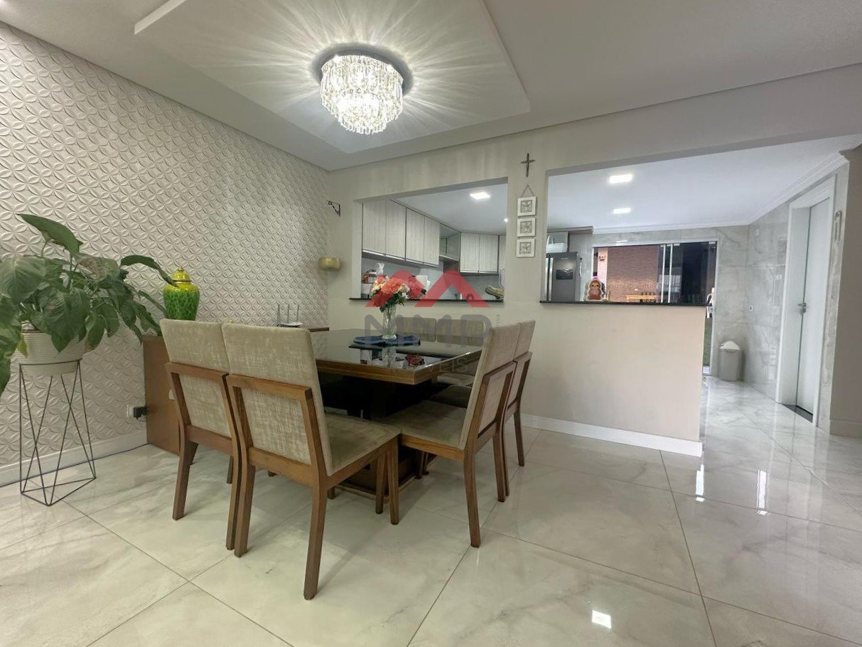 sobrado_venda_cic_grande_triplex (2)