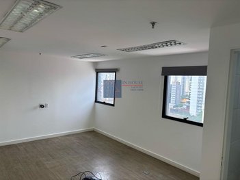 office em Avenida Iraí, Indianópolis - São Paulo - SP