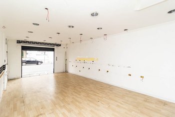 business em Alameda Cabral, Centro - Curitiba - PR