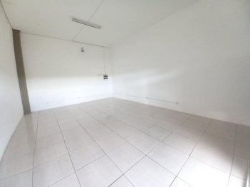 business em Avenida Coréia do Sul, Capim Fino - Piracicaba - SP