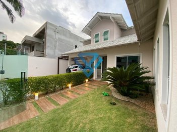 house em Rua Érico Veríssimo, São Vicente - Itajaí - SC