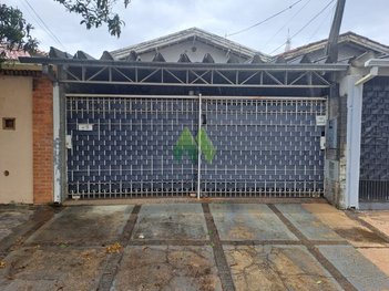 house em Rua Argeu Maurício de Oliveira, Jardim Paraíso II - Botucatu - SP