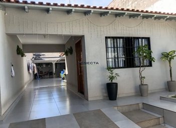 house em Avenida Serra da Esperança, Bandeirantes - Londrina - PR