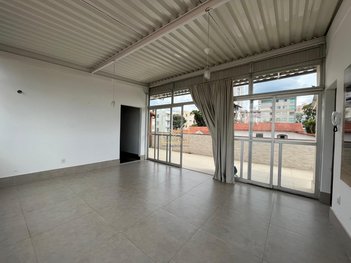 apartment em Rua Jaspe, Santa Tereza - Belo Horizonte - MG