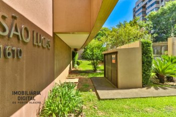 apartment em Rua Dona Adda Mascarenhas de Moraes, Jardim Itu - Porto Alegre - RS