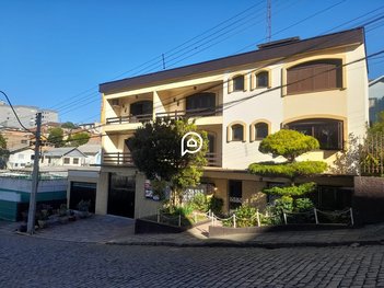 business em Rua José Casanova, Cristo Redentor - Caxias do Sul - RS