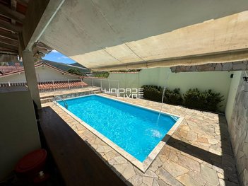 house em Rua Jorge Salomão, Vila Suissa - Mogi das Cruzes - SP