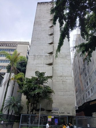Cômodo Condomínio