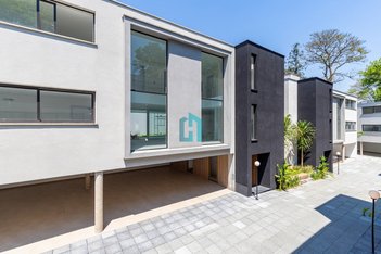 house em Rua José Gambarini, Jardim Cordeiro - São Paulo - SP