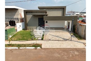 house em Rua Durvalino Vitorino, Vila Goulart III - Rondonópolis - MT