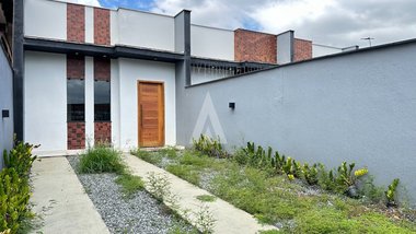 house em Rua Agostinho dos Santos, Comasa - Joinville - SC