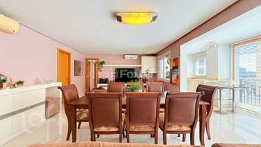 apartment em Avenida Túlio de Rose, Jardim Europa - Porto Alegre - RS