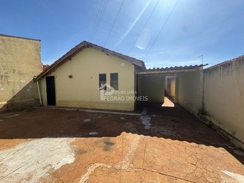 house em Rua Pedro Ferreira de Souza, Núcleo Habitacional Jardim Europa - Macatuba - SP